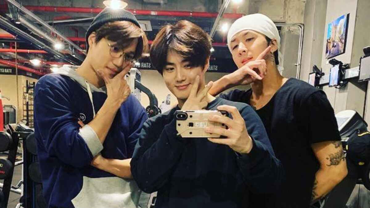 EXO (Suho & Kai)