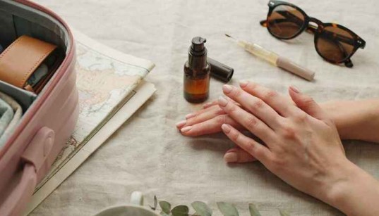 Travel Hands and Nails Care